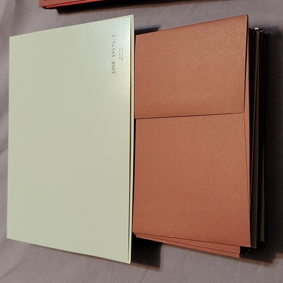 Set of 35 Christmas /New Years Greeting Cards - Picture 4 of 7